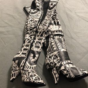 Thigh high Cape Robbin open toe boots